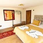Ayaz Stone House 酒店 格雷梅