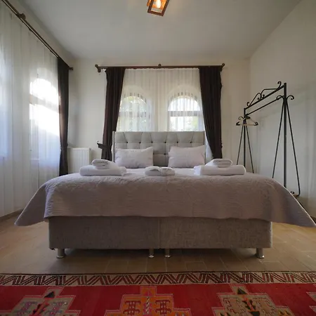 Ayaz Stone House * גורמה