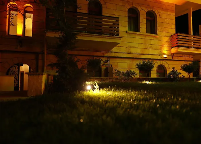 Ayaz Stone House Hotel *