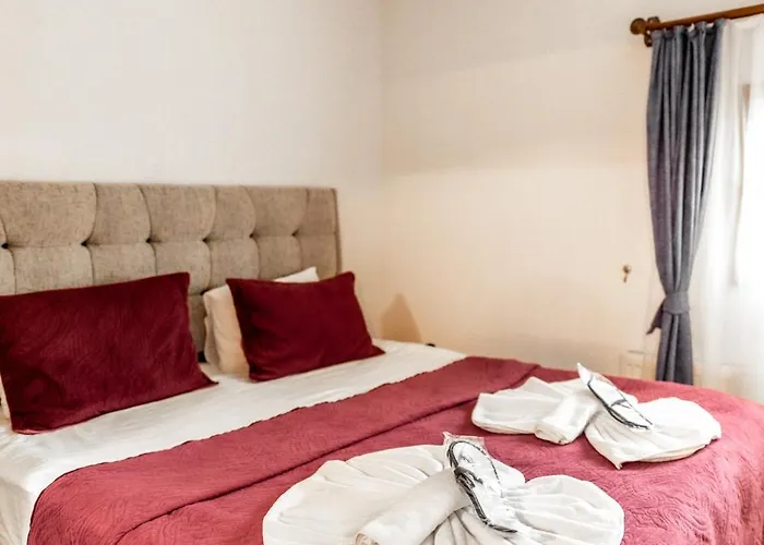 Ayaz Stone House Hotel *